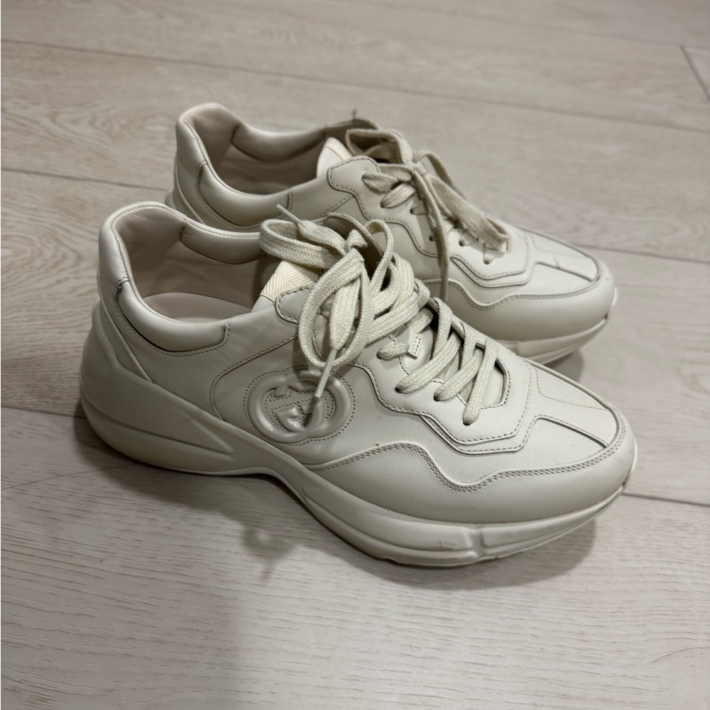 Gucci cream color sneakers